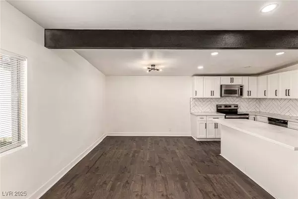 3220 Stanley AVE, North Las Vegas, NV 89030