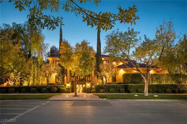 8808 Greensboro LN, Las Vegas, NV 89134