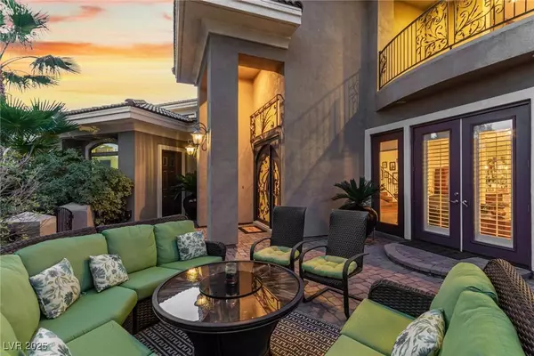 2033 Winter Wind ST, Las Vegas, NV 89134