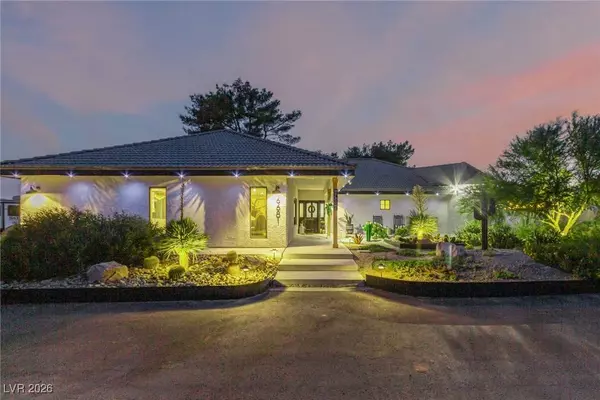 6681 Mustang ST, Las Vegas, NV 89131