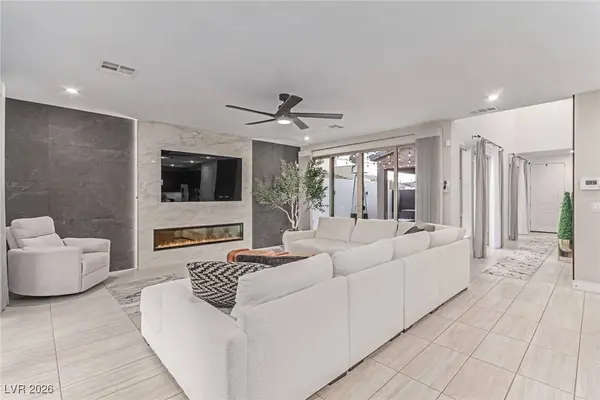 9770 Hiking AVE, Las Vegas, NV 89166