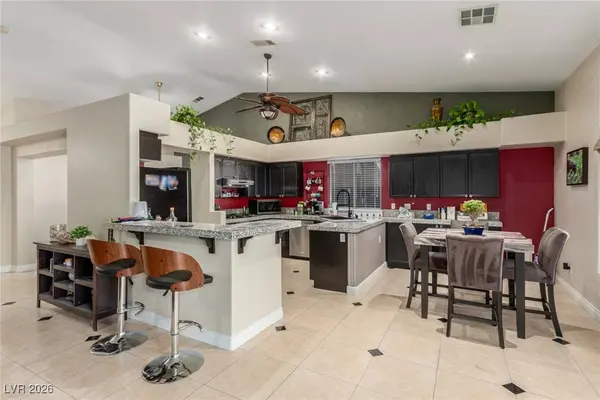 518 Dawn Cove DR, Henderson, NV 89052
