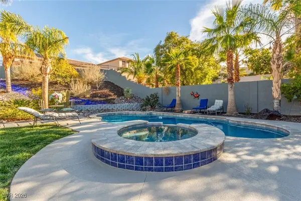518 Dawn Cove DR, Henderson, NV 89052