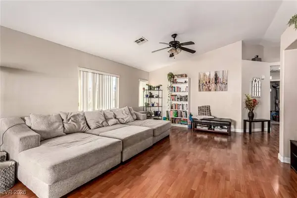 4504 Grotto CT, North Las Vegas, NV 89031
