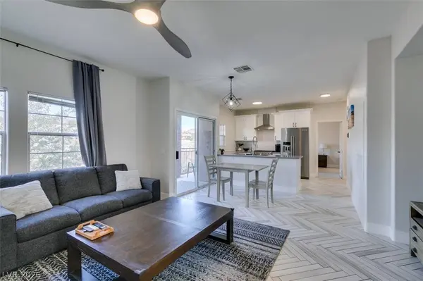 3825 Ormond Beach ST #201, Las Vegas, NV 89129