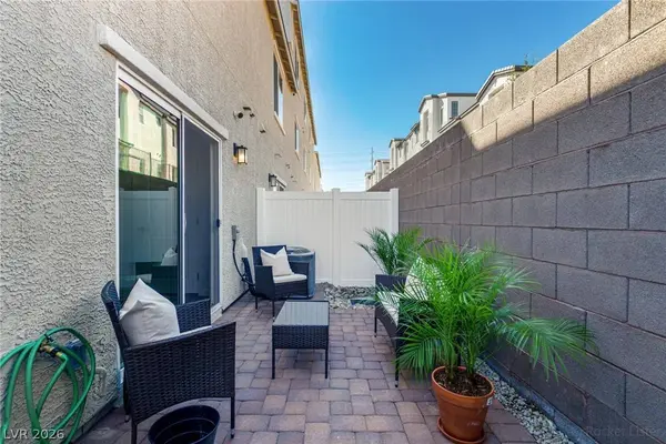 5613 Fathom Blue ST, Las Vegas, NV 89148