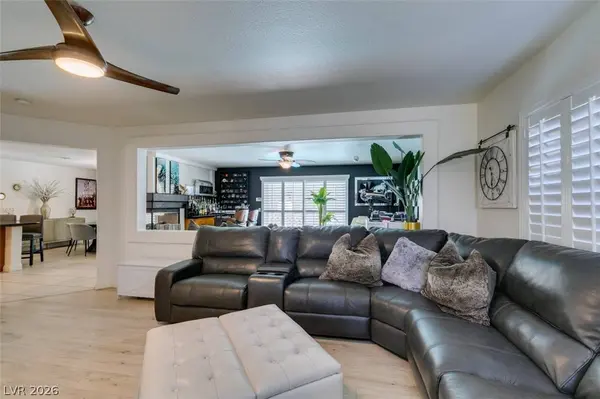 10949 Fintry Hills ST, Las Vegas, NV 89141