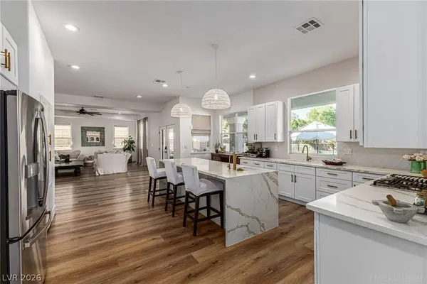 5698 Quiet Cloud CT, Las Vegas, NV 89141