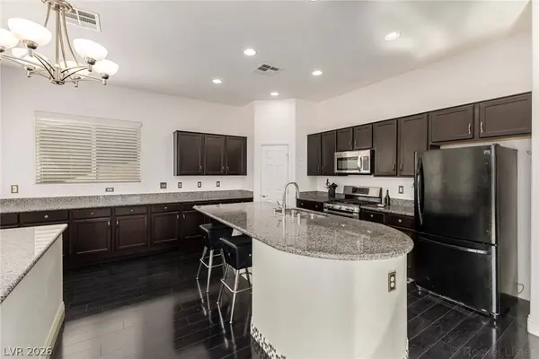 6751 Young Sky AVE, Las Vegas, NV 89142