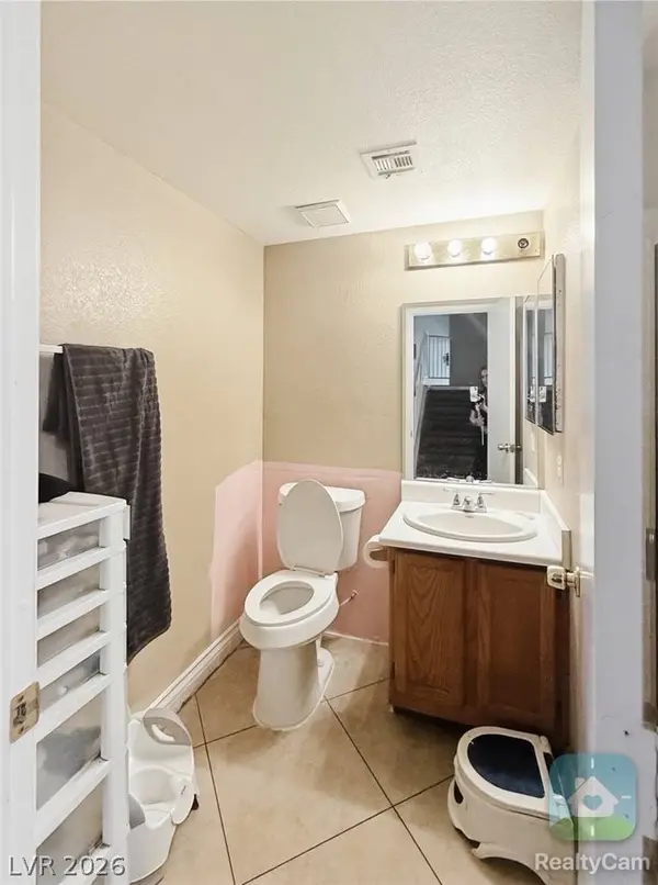 3891 James Paul AVE, Las Vegas, NV 89104