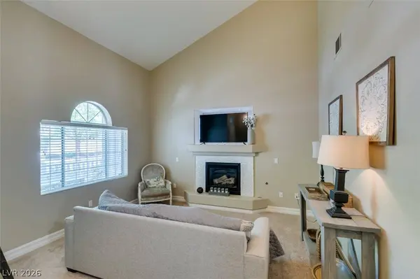 7628 Whispering River ST, Las Vegas, NV 89131