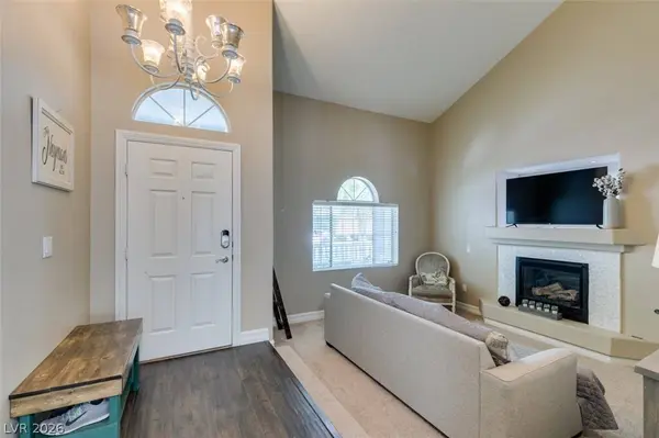 7628 Whispering River ST, Las Vegas, NV 89131