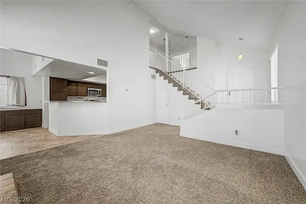 317 Warmside DR, Las Vegas, NV 89145