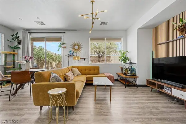 7252 Forest Village AVE, Las Vegas, NV 89113