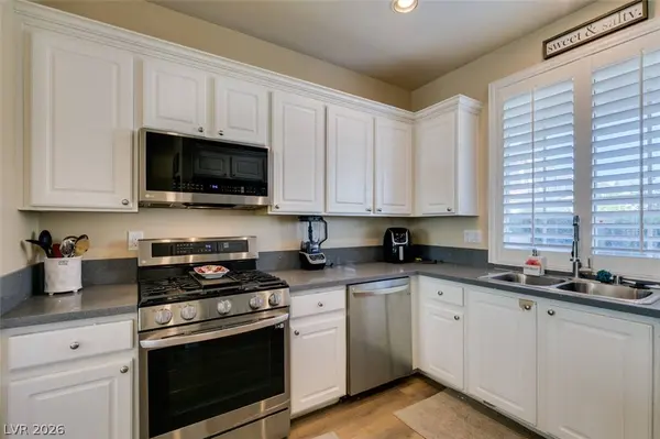 8488 Ravencrest ST, Las Vegas, NV 89139