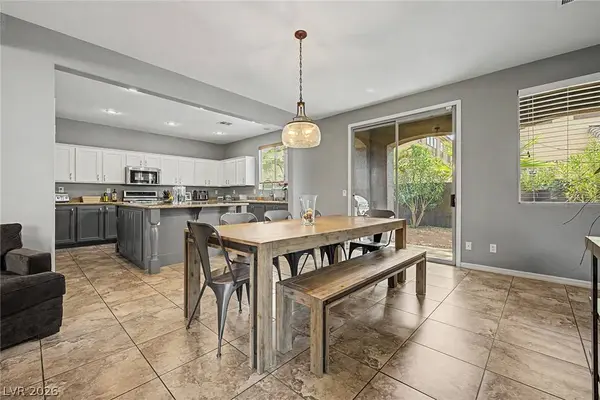 1045 Via Canale DR, Henderson, NV 89011