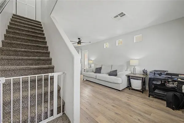 5208 Paradise Valley AVE, Las Vegas, NV 89156