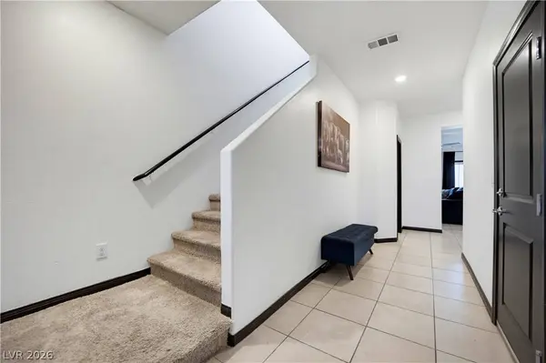 942 Twincrest AVE, North Las Vegas, NV 89032