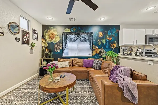 6221 Chert AVE, Las Vegas, NV 89139