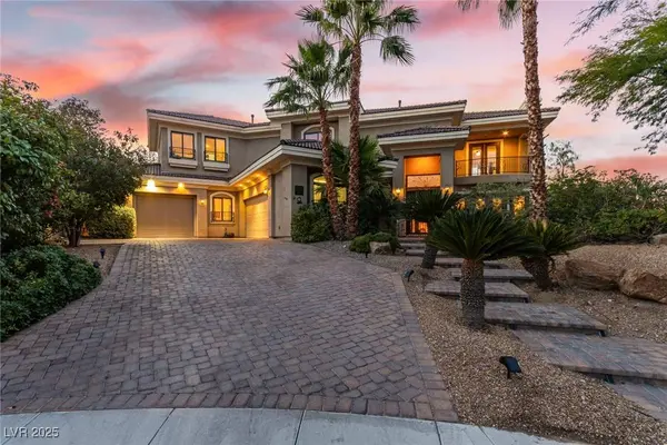 2033 Winter Wind ST, Las Vegas, NV 89134