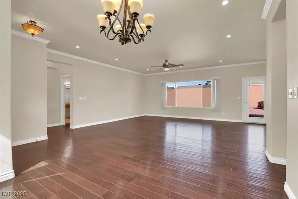 2074 Mountain City Street, Henderson, NV 89052