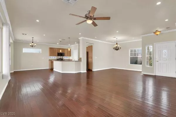 2074 Mountain City Street, Henderson, NV 89052