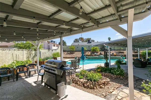 386 Summer Creek CT, Henderson, NV 89002