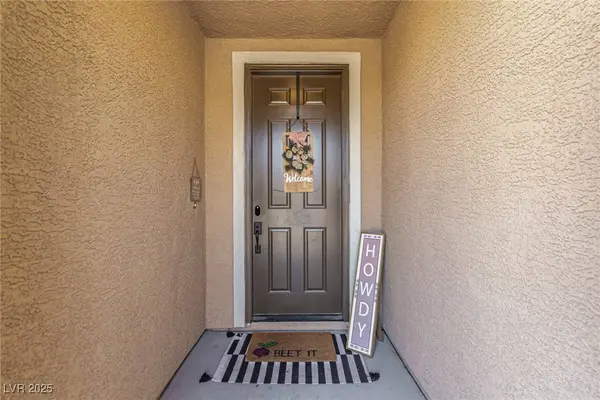 813 Bluebird Hill AVE, North Las Vegas, NV 89084