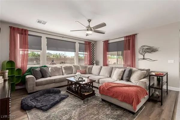 813 Bluebird Hill AVE, North Las Vegas, NV 89084
