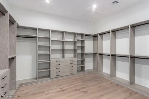 5725 El Royale CT, Las Vegas, NV 89149