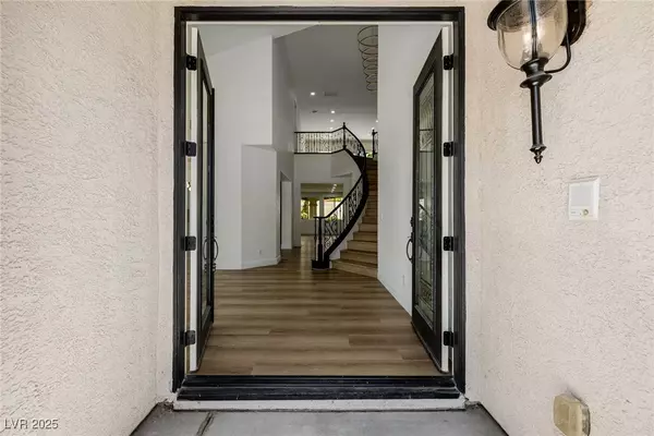 6214 Ebony Legends AVE, Las Vegas, NV 89131