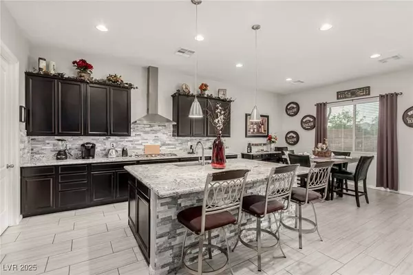 5616 Silver Cascade AVE, Las Vegas, NV 89131