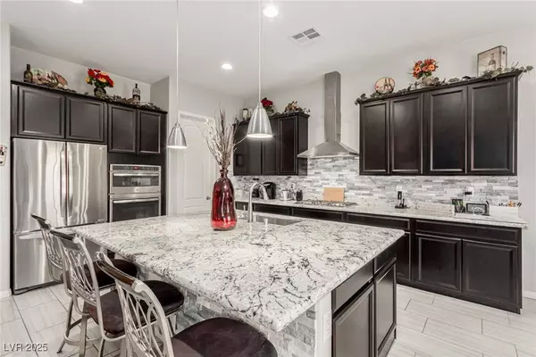 5616 Silver Cascade AVE, Las Vegas, NV 89131