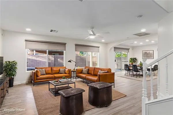9006 Cedar Door AVE, Las Vegas, NV 89148