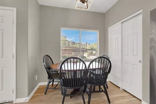 6559 Tumbleweed Ridge LN #102, Henderson, NV 89011