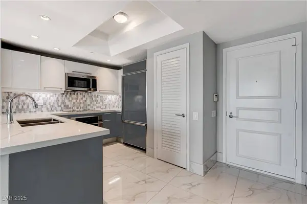 222 Karen AVE #1904, Las Vegas, NV 89109