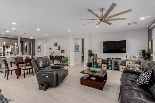 9730 Wildflower Vista AVE, Las Vegas, NV 89166