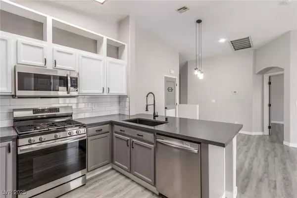 1603 Lefty Garcia WAY, Henderson, NV 89002