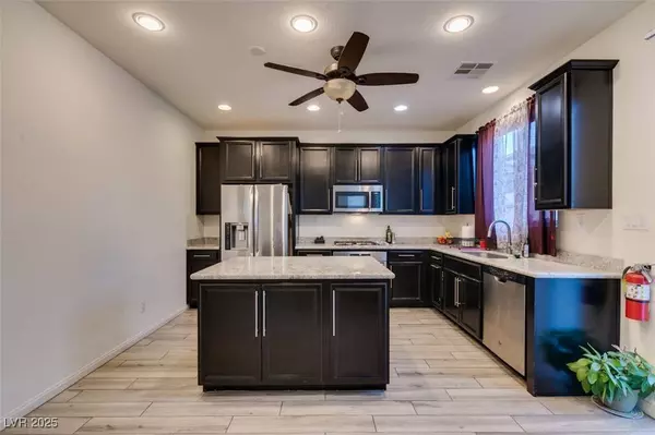 386 Espressivo ST, Henderson, NV 89011