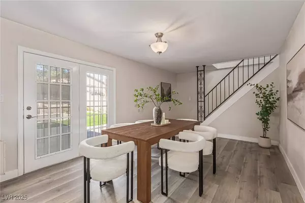 3971 Lariat CT, Las Vegas, NV 89121