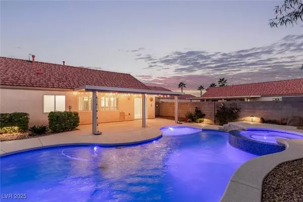 5929 White Coconut CT, North Las Vegas, NV 89031