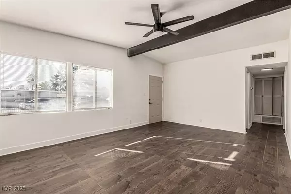 3220 Stanley AVE, North Las Vegas, NV 89030