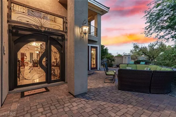 2033 Winter Wind ST, Las Vegas, NV 89134