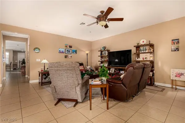 2012 Canvas Edge DR, Henderson, NV 89044