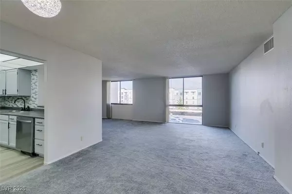 3930 University Center DR #301, Las Vegas, NV 89119