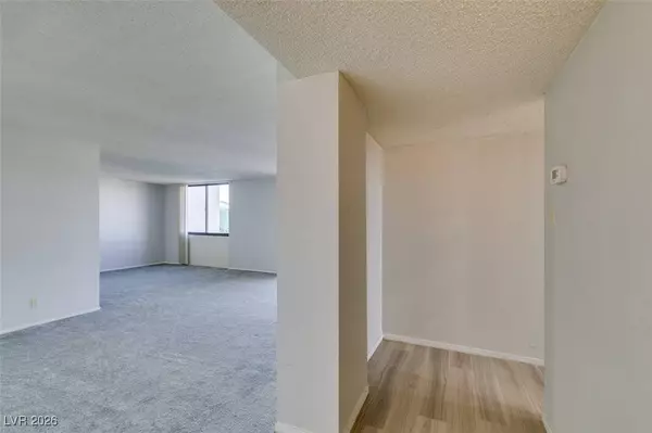 3930 University Center DR #301, Las Vegas, NV 89119