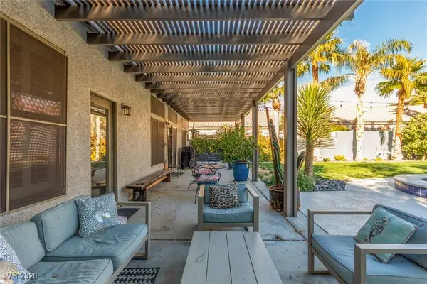518 Dawn Cove DR, Henderson, NV 89052