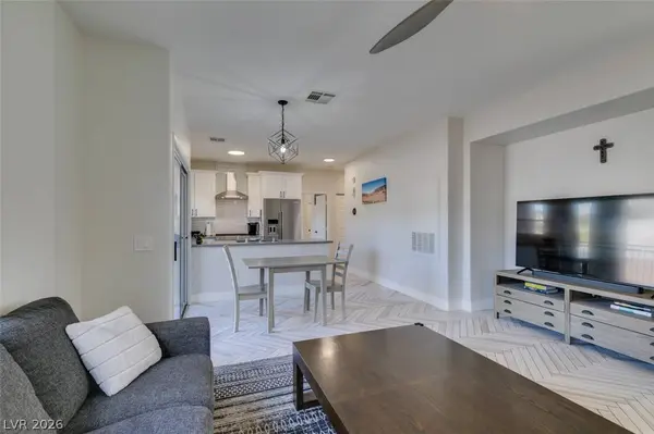 3825 Ormond Beach ST #201, Las Vegas, NV 89129