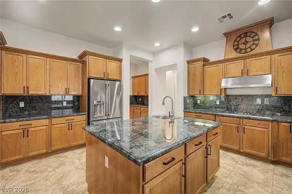 7504 Via Del Mar ST, Las Vegas, NV 89131