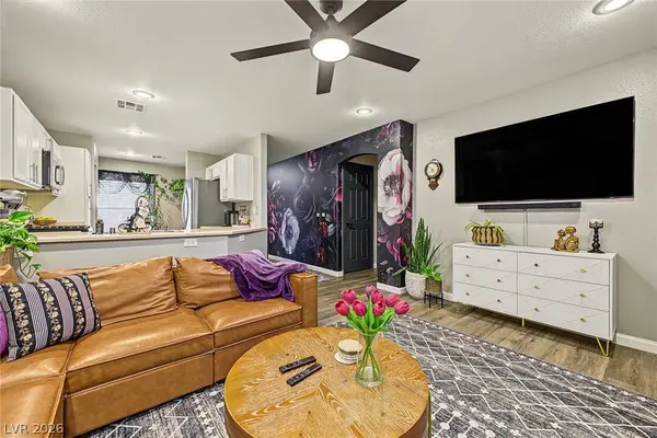 6221 Chert AVE, Las Vegas, NV 89139